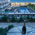 Appartement One Seaview Std In Infinity Pool & Năvodari
