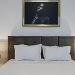 One Seaview Std In Infinity Pool & Appartement *