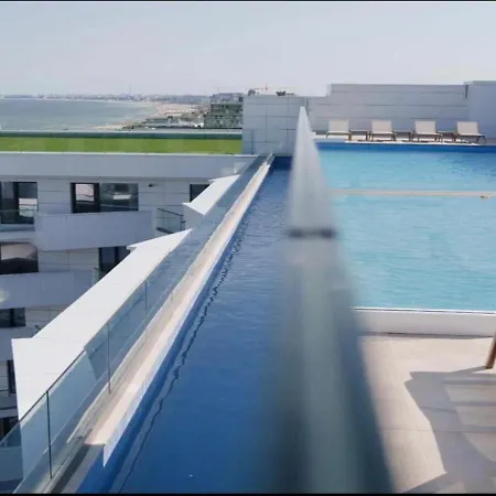 One Seaview - Infinity Pool & *