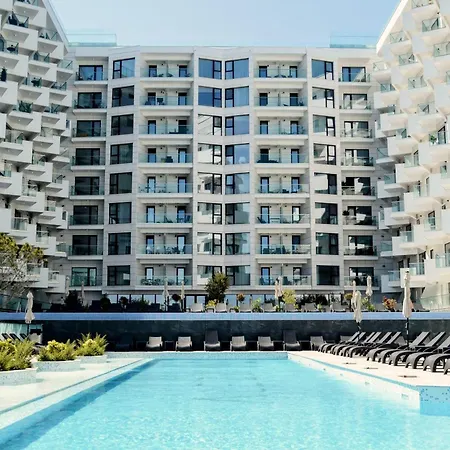 Appartement One Seaview Std In Infinity Pool & Năvodari