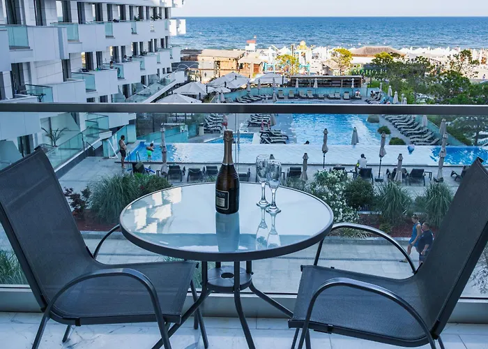 Daire One Seaview - Infinity Pool & *