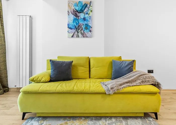 One Seaview - Infinity Pool & Daire Navodari