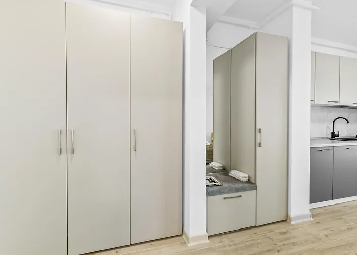 One Seaview In Infinity Pool & *